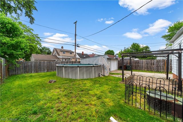 5000 Kenmore Avenue, Parma, OH 44134
