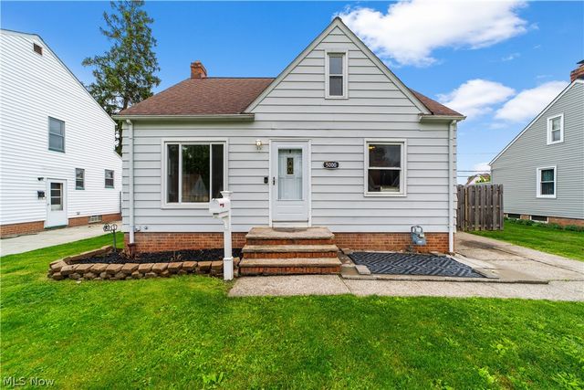 5000 Kenmore Avenue, Parma, OH 44134