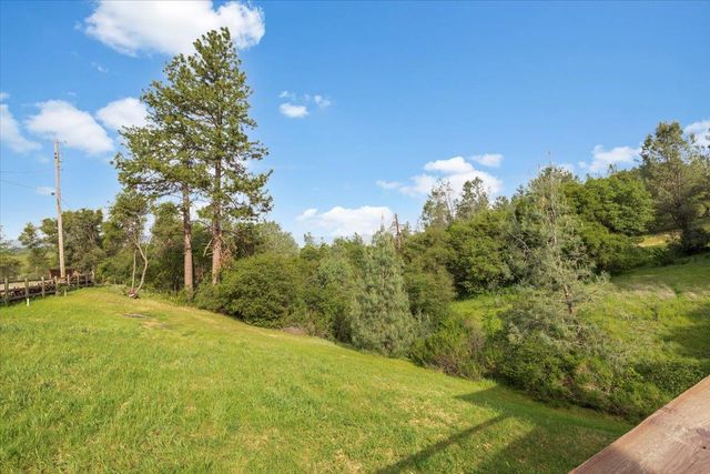 6597 Baralee Ln, Placerville, CA 95667