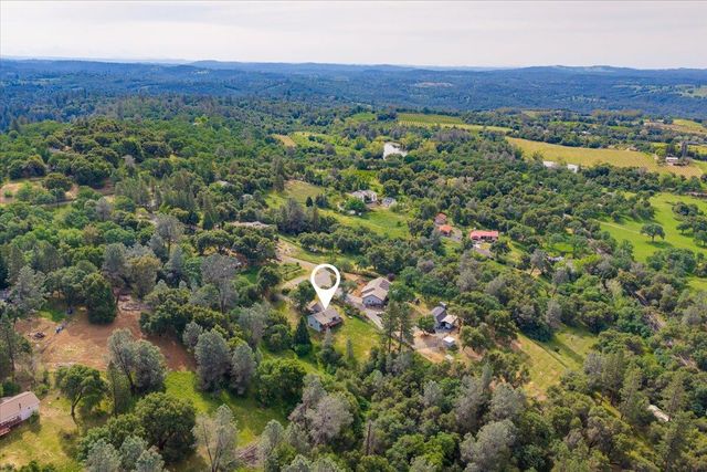 6597 Baralee Ln, Placerville, CA 95667