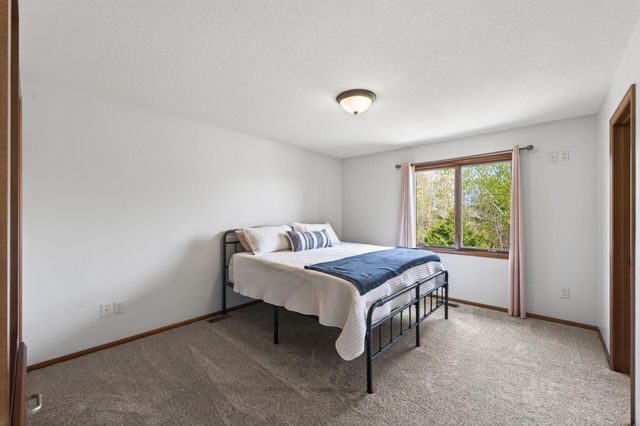 16191 Crane Street NW, Andover, MN 55304