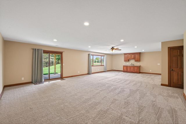 16191 Crane Street NW, Andover, MN 55304
