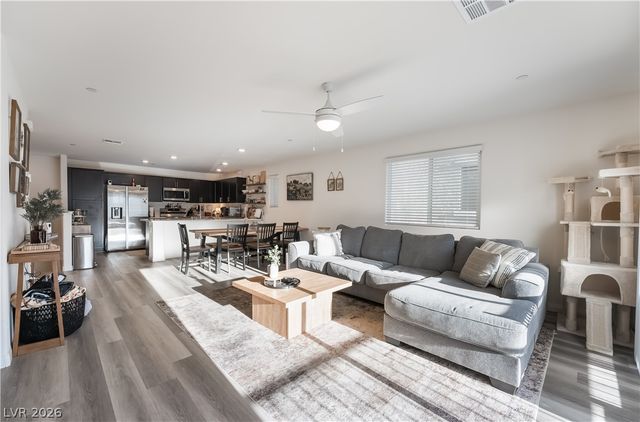 6818 Truffle Gray Street, Las Vegas, NV 89148