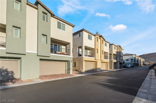 6818 Truffle Gray Street, Las Vegas, NV 89148