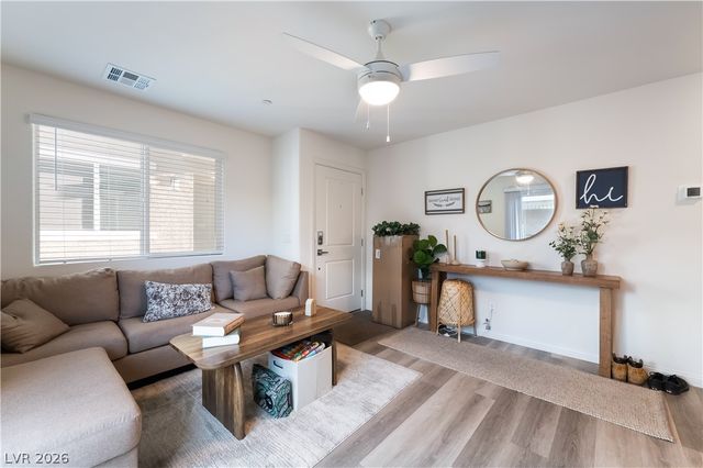6818 Truffle Gray Street, Las Vegas, NV 89148