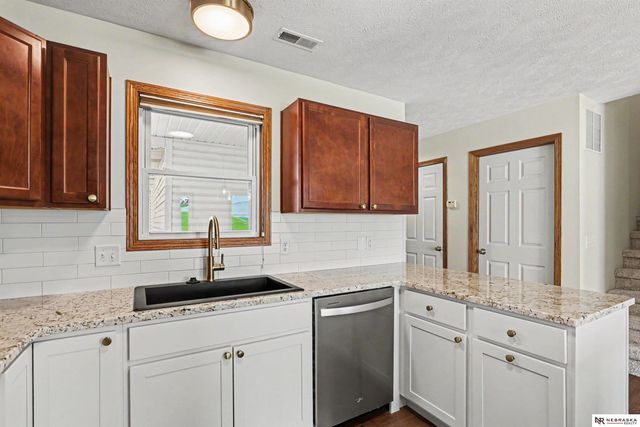 5973 Silver Brook Place, Lincoln, NE 68521