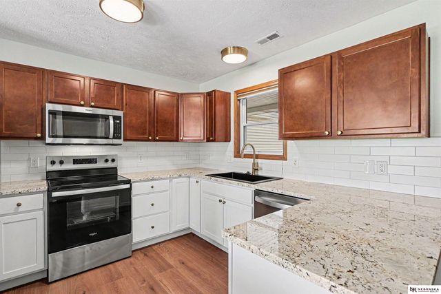 5973 Silver Brook Place, Lincoln, NE 68521
