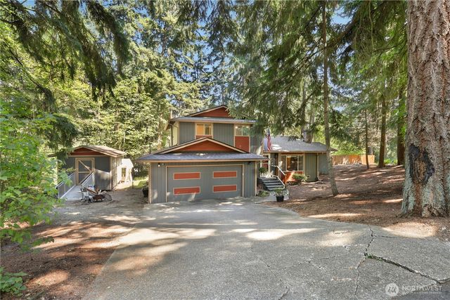 4727 171st Avenue Ct E, Lake Tapps, WA 98391