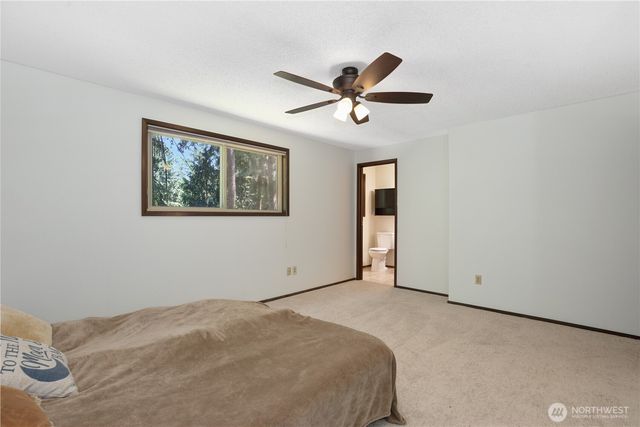 4727 171st Avenue Ct E, Lake Tapps, WA 98391