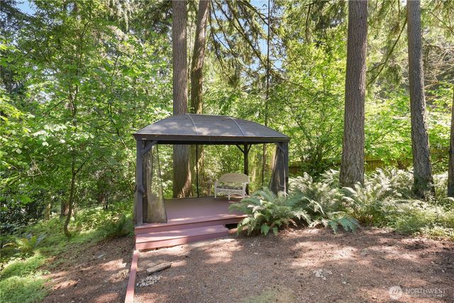 4727 171st Avenue Ct E, Lake Tapps, WA 98391