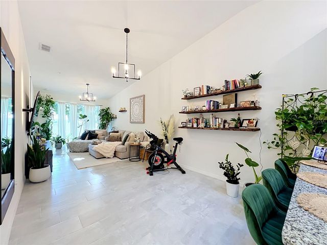 1415 OAK PLACE D, Apopka, FL 32712