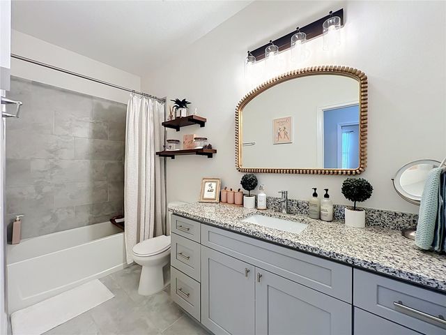 1415 OAK PLACE D, Apopka, FL 32712