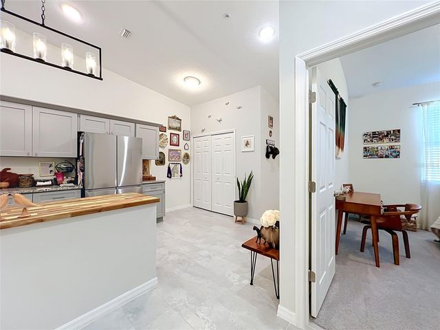 1415 OAK PLACE D, Apopka, FL 32712