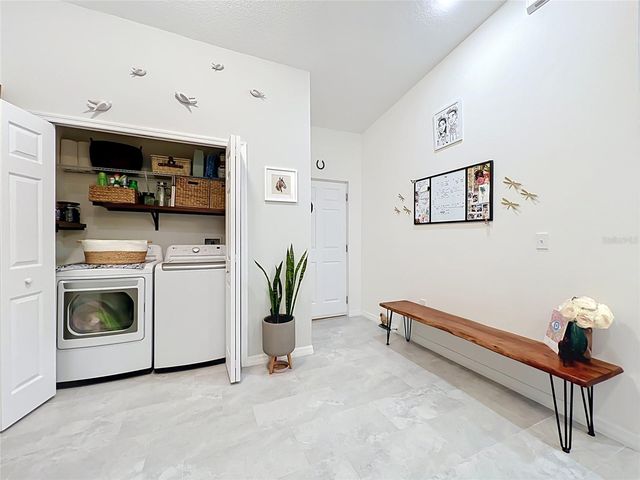 1415 OAK PLACE D, Apopka, FL 32712