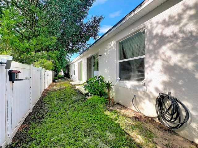 1415 OAK PLACE D, Apopka, FL 32712