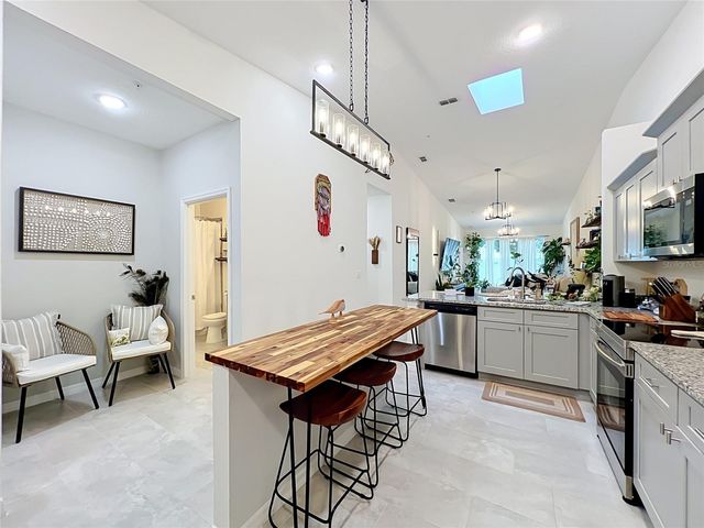 1415 OAK PLACE D, Apopka, FL 32712