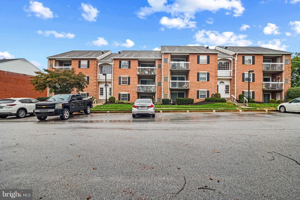 4 BALLYCRUY #101, Lutherville Timonium, MD 21093