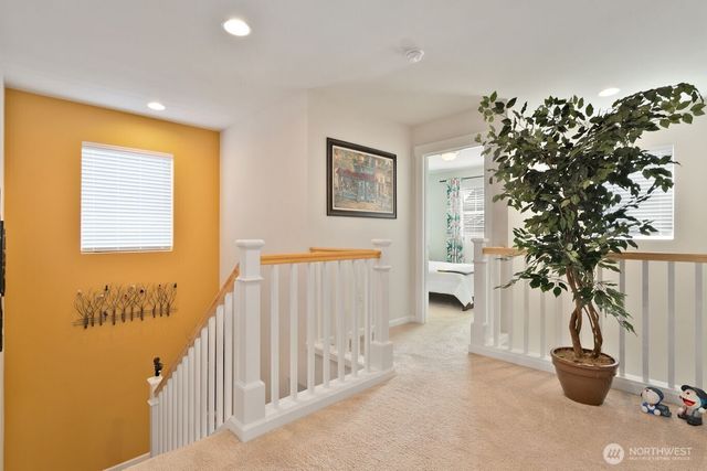 1009 32nd Street NW, Puyallup, WA 98371