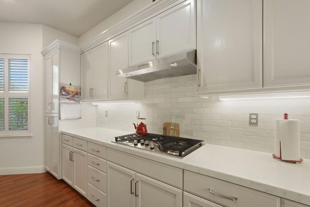 1623 Richmond Ln, Lodi, CA 95242