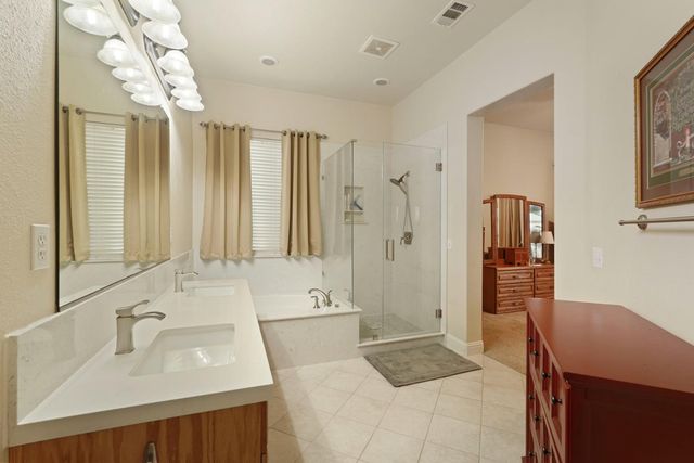 1623 Richmond Ln, Lodi, CA 95242