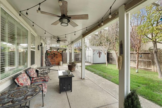 1623 Richmond Ln, Lodi, CA 95242