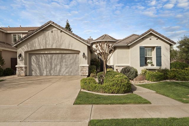 1623 Richmond Ln, Lodi, CA 95242