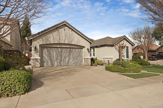 1623 Richmond Ln, Lodi, CA 95242