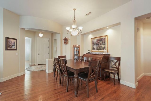 1623 Richmond Ln, Lodi, CA 95242