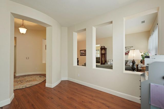 1623 Richmond Ln, Lodi, CA 95242