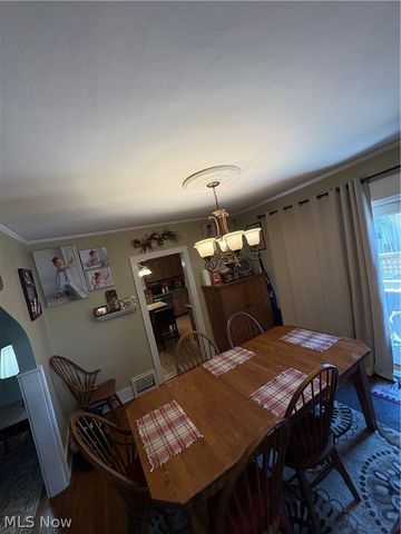 3721 Collins Way, Weirton, WV 26062