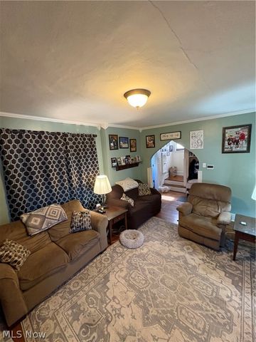 3721 Collins Way, Weirton, WV 26062