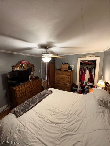 3721 Collins Way, Weirton, WV 26062