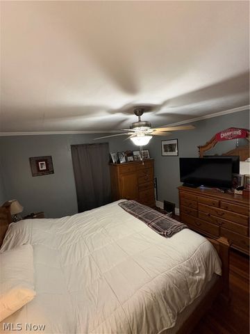 3721 Collins Way, Weirton, WV 26062