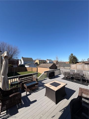 3721 Collins Way, Weirton, WV 26062