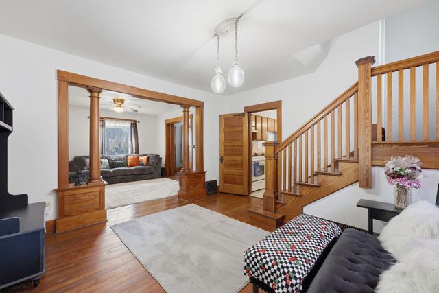 1030 W 15th Street, Davenport, IA 52804