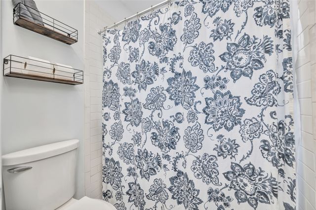 2812 Norwood Lane, Arlington, TX 76013