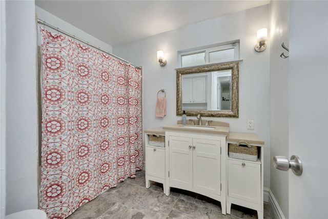 2812 Norwood Lane, Arlington, TX 76013
