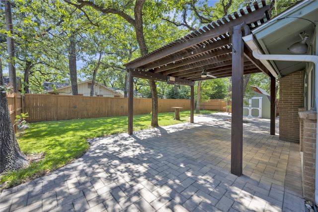2812 Norwood Lane, Arlington, TX 76013