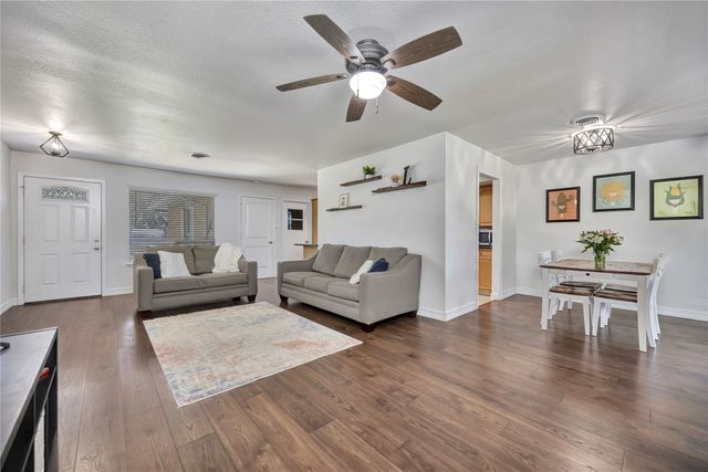 2812 Norwood Lane, Arlington, TX 76013
