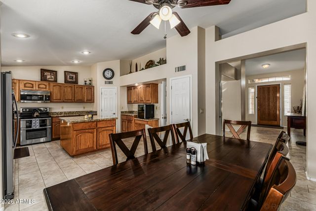 5745 W MARIPOSA GRANDE Lane, Glendale, AZ 85310