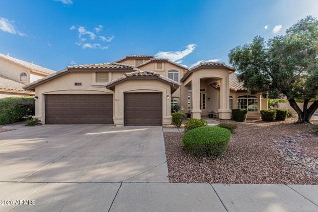 5745 W MARIPOSA GRANDE Lane, Glendale, AZ 85310