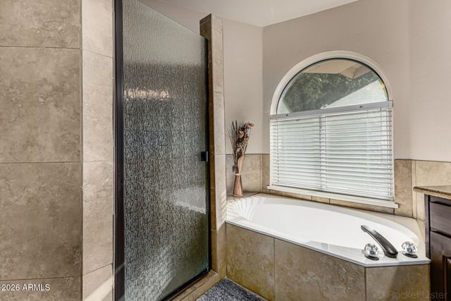 5745 W MARIPOSA GRANDE Lane, Glendale, AZ 85310