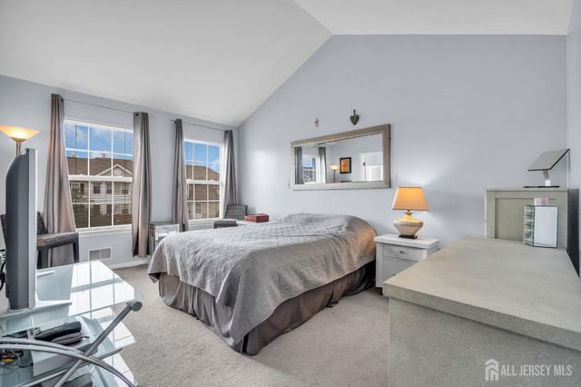 2609 Ridgeview Court, Sayreville, NJ 08859