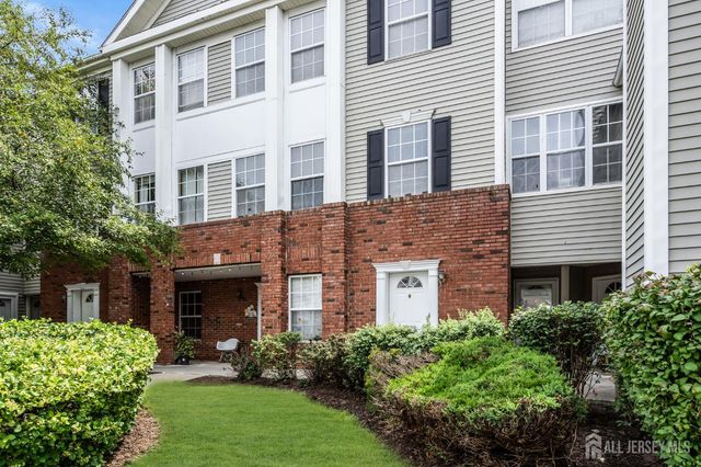 2609 Ridgeview Court, Sayreville, NJ 08859