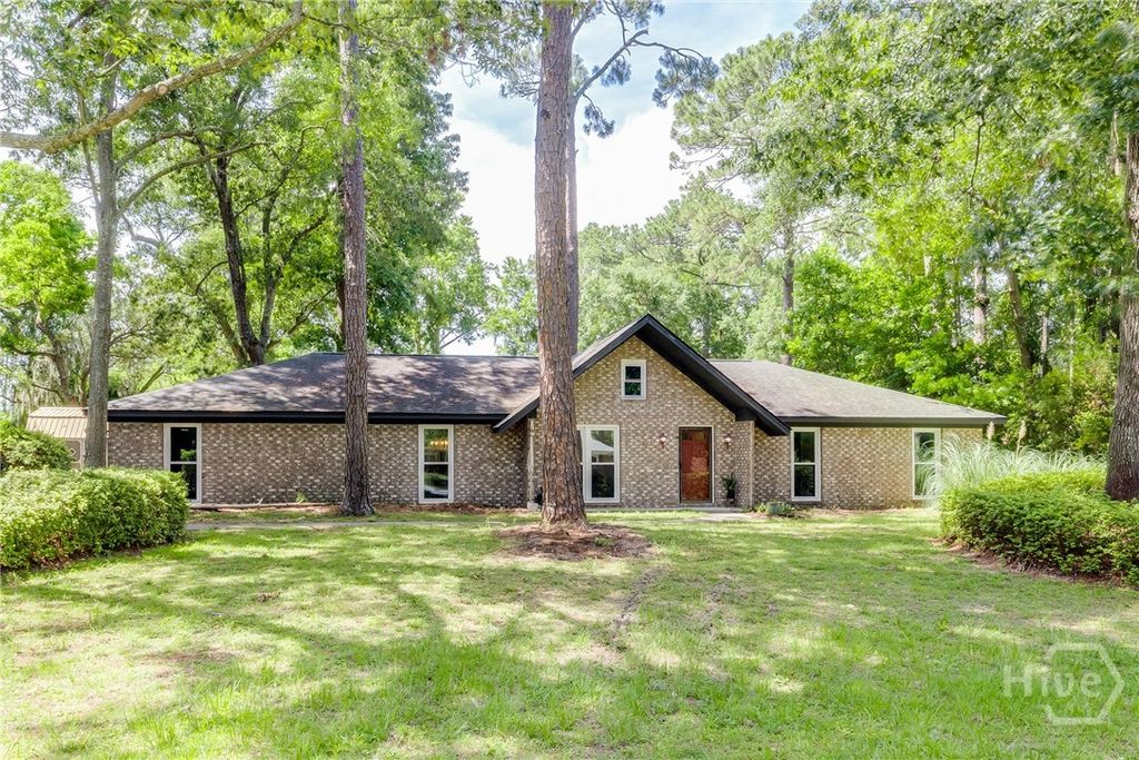 7012 Sandnettles Drive, Savannah, GA 31410