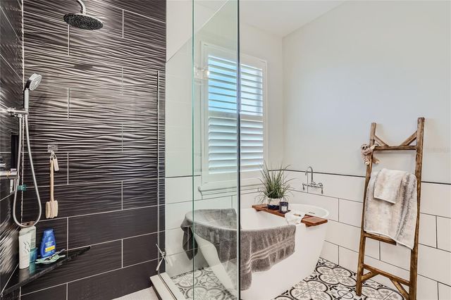 11367 PERICO ISLE CIRCLE, Bradenton, FL 34209