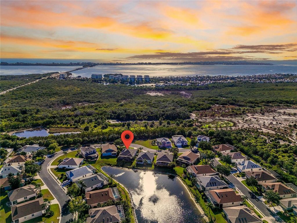 Image 4 of property listing at 11367 PERICO ISLE CIRCLE, Bradenton, FL 34209