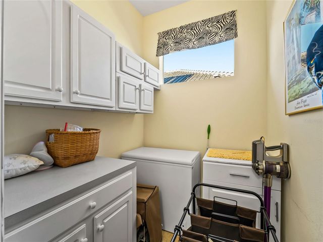 918 CHICKADEE DRIVE, Venice, FL 34285