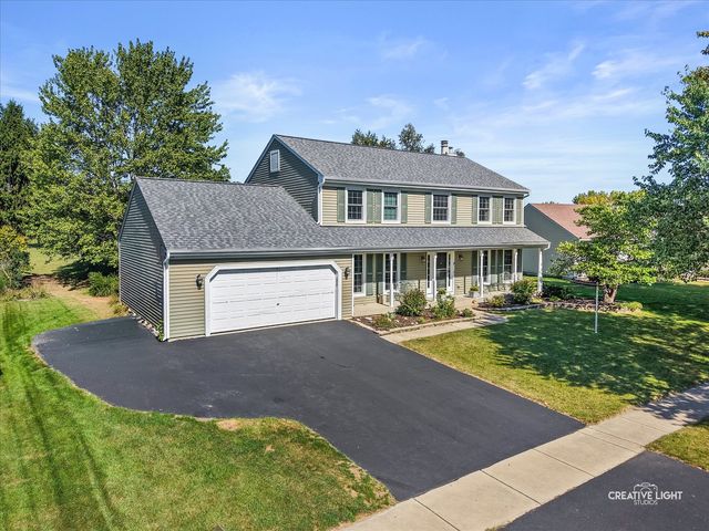 135 Chesterfield Drive, Oswego, IL 60543