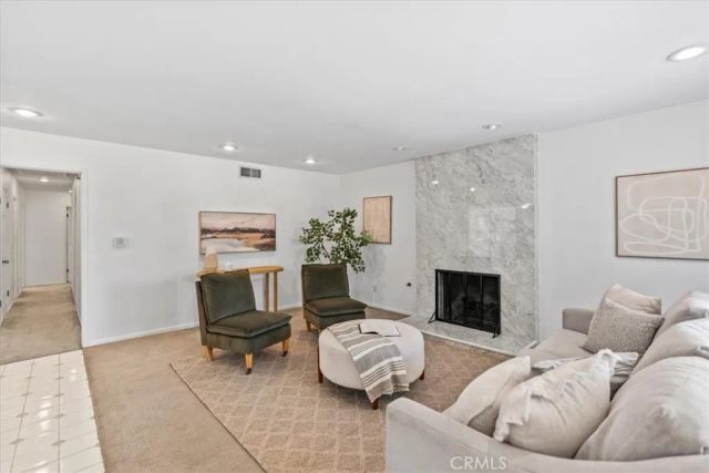 1198 Dorset Lane, Costa Mesa, CA 92626